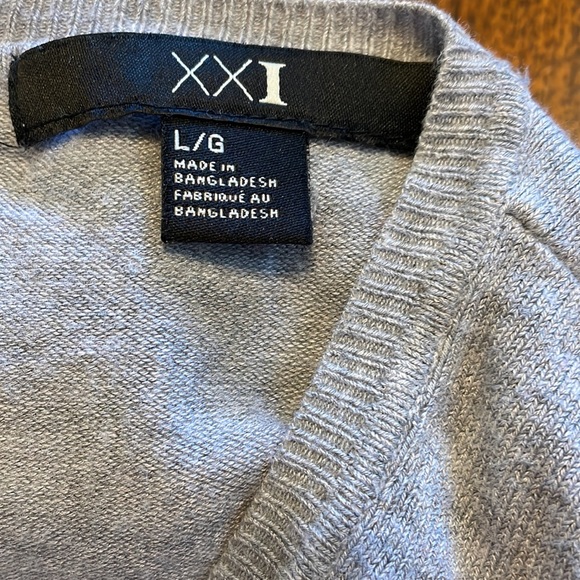 XX1 forever puff shoulder scoop neck keyhole back neck soft grey sweater - Picture 5 of 6